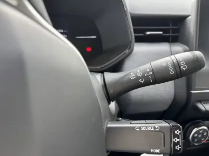 Photo 29 Renault Clio  dCi 100 GSR2