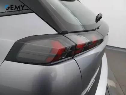 Photo 16 Peugeot 2008  PureTech 130 S&S BVM6