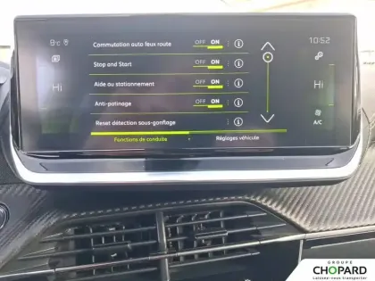 Photo 17 Peugeot 2008  PureTech 130 S&S EAT8