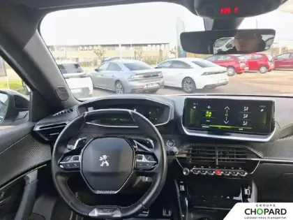 Photo 14 Peugeot 2008  PureTech 130 S&S EAT8