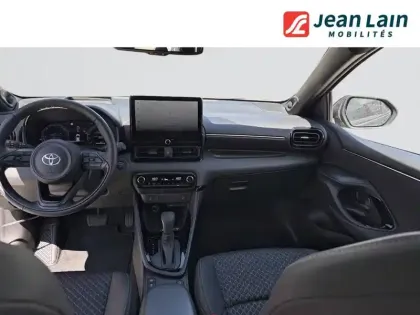 Photo 17 Toyota Yaris  Hybride 130h