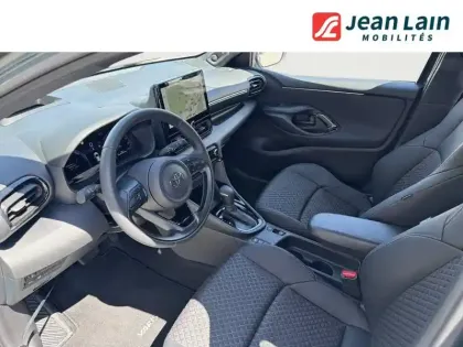 Photo 10 Toyota Yaris  Hybride 130h