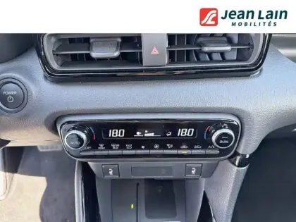 Photo 13 Toyota Yaris  Hybride 130h
