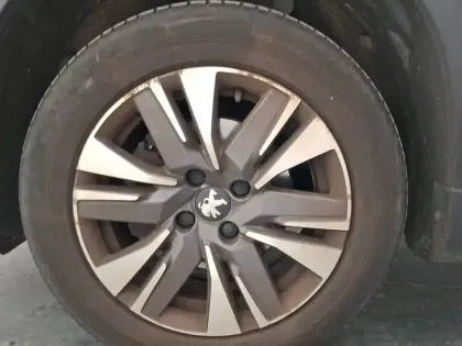 Photo 10 Peugeot 2008  1.2 PureTech 110ch S&S EAT6