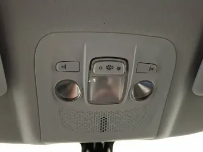 Photo 25 Peugeot 2008  1.2 PureTech 110ch S&S EAT6