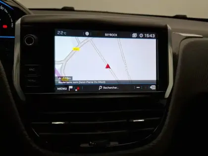 Photo 18 Peugeot 2008  1.2 PureTech 110ch S&S EAT6