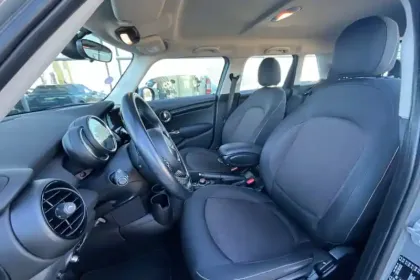 Photo 13 Mini Mini Hatch 5 Portes One 102 ch BVA7