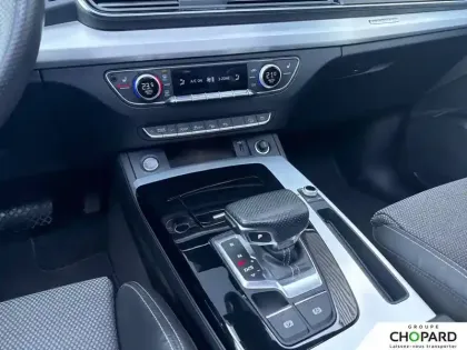 Photo 22 Audi Q5  Sportback 40 TDI 204 S tronic 7 Quattro