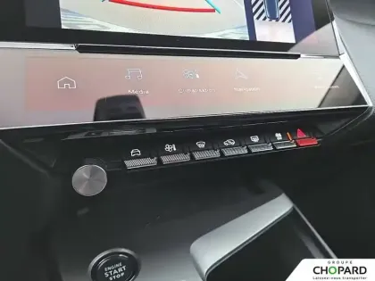 Photo 21 Peugeot 308  BlueHDi 130ch S&S EAT8