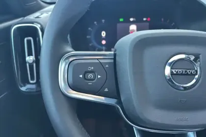 Photo 29 Volvo Xc40  B3 163 ch DCT7