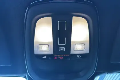 Photo 38 Volvo Xc40  B3 163 ch DCT7