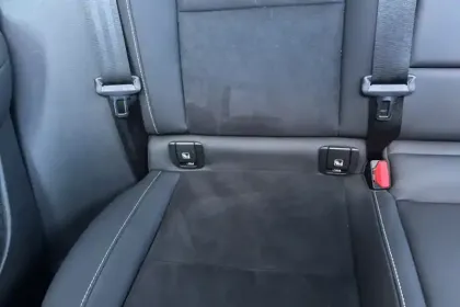 Photo 32 Volvo Xc40  B3 163 ch DCT7