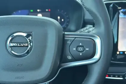 Photo 30 Volvo Xc40  B3 163 ch DCT7