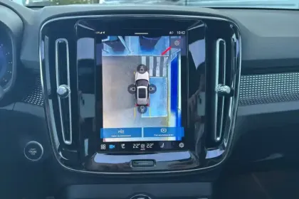 Photo 28 Volvo Xc40  B3 163 ch DCT7