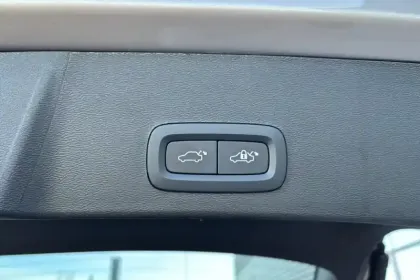 Photo 23 Volvo Xc40  B3 163 ch DCT7