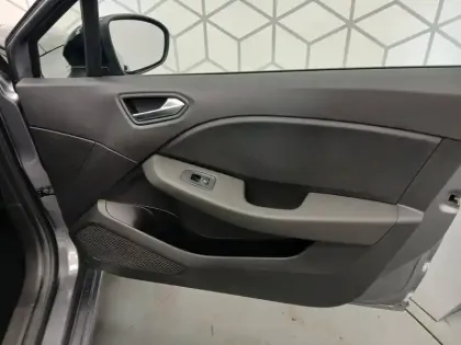 Photo 41 Renault Clio  TCe 90