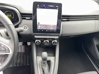 Photo 22 Renault Clio  E-Tech full hybrid 145 ch GSR2