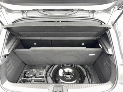 Photo 13 Renault Clio  E-Tech full hybrid 145 ch GSR2