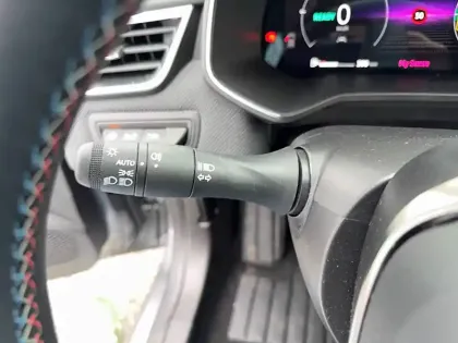 Photo 18 Renault Clio  E-Tech full hybrid 145 ch GSR2