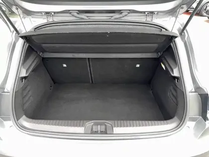 Photo 12 Renault Clio  E-Tech full hybrid 145 ch GSR2