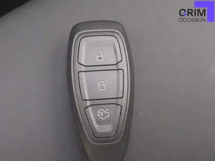 Photo 77 Ford Kuga  2.5 Duratec 180 ch FlexiFuel FHEV E85 Powershift