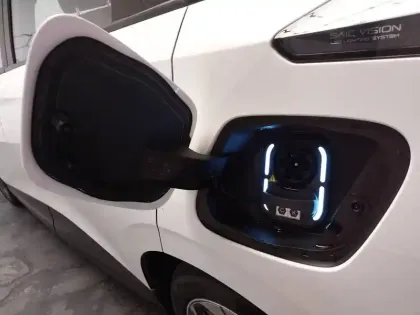 Photo 80 Mg Mg4  Electric 51kWh - 125 kW 2WD