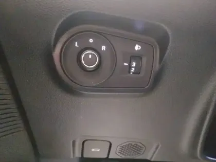 Photo 82 Mg Mg4  Electric 51kWh - 125 kW 2WD