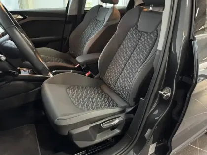 Photo 15 Audi A1  Sportback 25 TFSI 95 ch S tronic 7