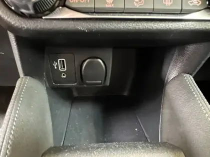 Photo 106 Nissan Micra  IG-T 92