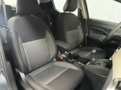 Photo 8 Nissan Micra  IG-T 92