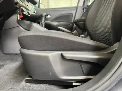 Photo 94 Nissan Micra  IG-T 92