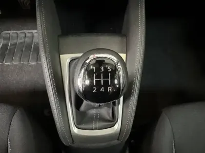 Photo 107 Nissan Micra  IG-T 92