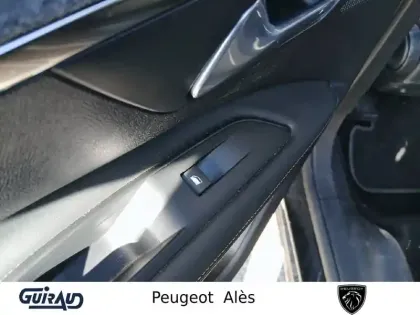 Photo 55 Peugeot 3008  Hybrid 225 e-EAT8