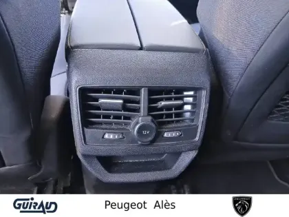 Photo 35 Peugeot 3008  Hybrid 225 e-EAT8