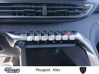 Photo 38 Peugeot 3008  Hybrid 225 e-EAT8