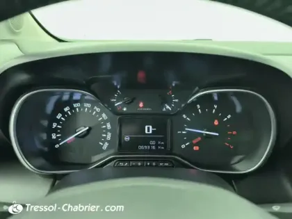 Photo 20 Citroën C3 Aircross  PureTech 110 S&S BVM6 Shine