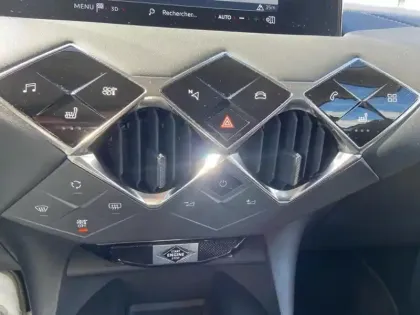 Photo 12 DS DS 3 DS3 Crossback PureTech 130 EAT8 Connected Chic