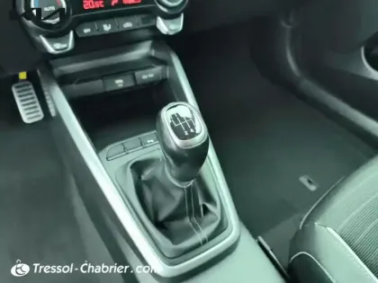 Photo 23 Kia Rio  1.0 T-GDi 100 ch BVM6 GT-Line Premium