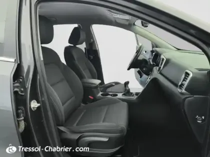 Photo 23 Kia Sportage Gén. IV Ph1 NG Active Business 5