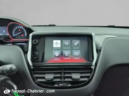 Photo 10 Peugeot 2008  1.2 PureTech 110ch S&S BVM5 Allure