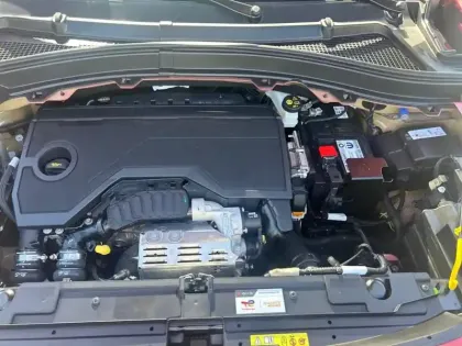 Photo 6 Citroën C3 Gén. IV Ph1 MAX 5