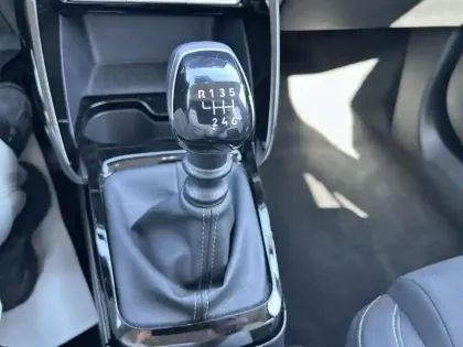 Photo 23 Citroën C3 Gén. IV Ph1 MAX 5