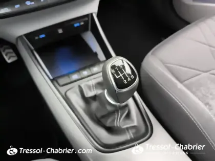 Photo 23 Hyundai Bayon  1.0 T-GDi 100 Hybrid 48V Creative