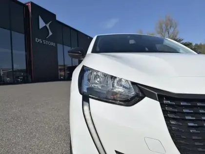 Photo 13 Peugeot 208  PureTech 75 S&S BVM5 Active