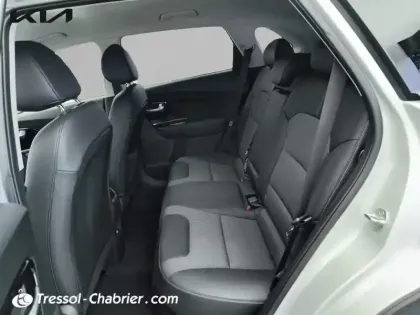 Photo 22 Kia Niro  1.6 GDi Hybride Rechargeable 141 ch DCT6 Design