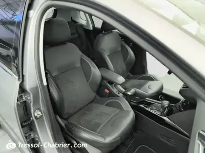 Photo 23 Peugeot 2008  PureTech 110ch S&S EAT6 Crossway