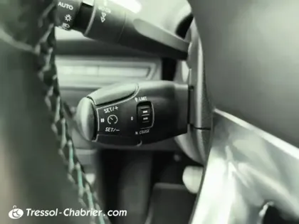 Photo 6 Peugeot 2008  PureTech 110ch S&S EAT6 Crossway