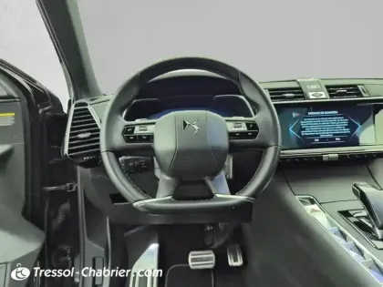 Photo 25 DS DS 7 DS7 Crossback Hybride E-Tense 300 EAT8 4x4 Rivoli