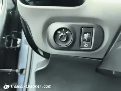 Photo 26 Citroën C4 Gén. I Ph1 NG Feel 5