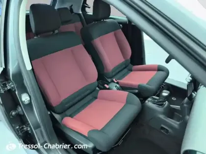 Photo 23 Citroën C4 Gén. I Ph1 NG Feel 5